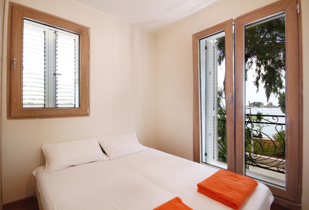 Apartments Dangubic Petrovac Luaran gambar